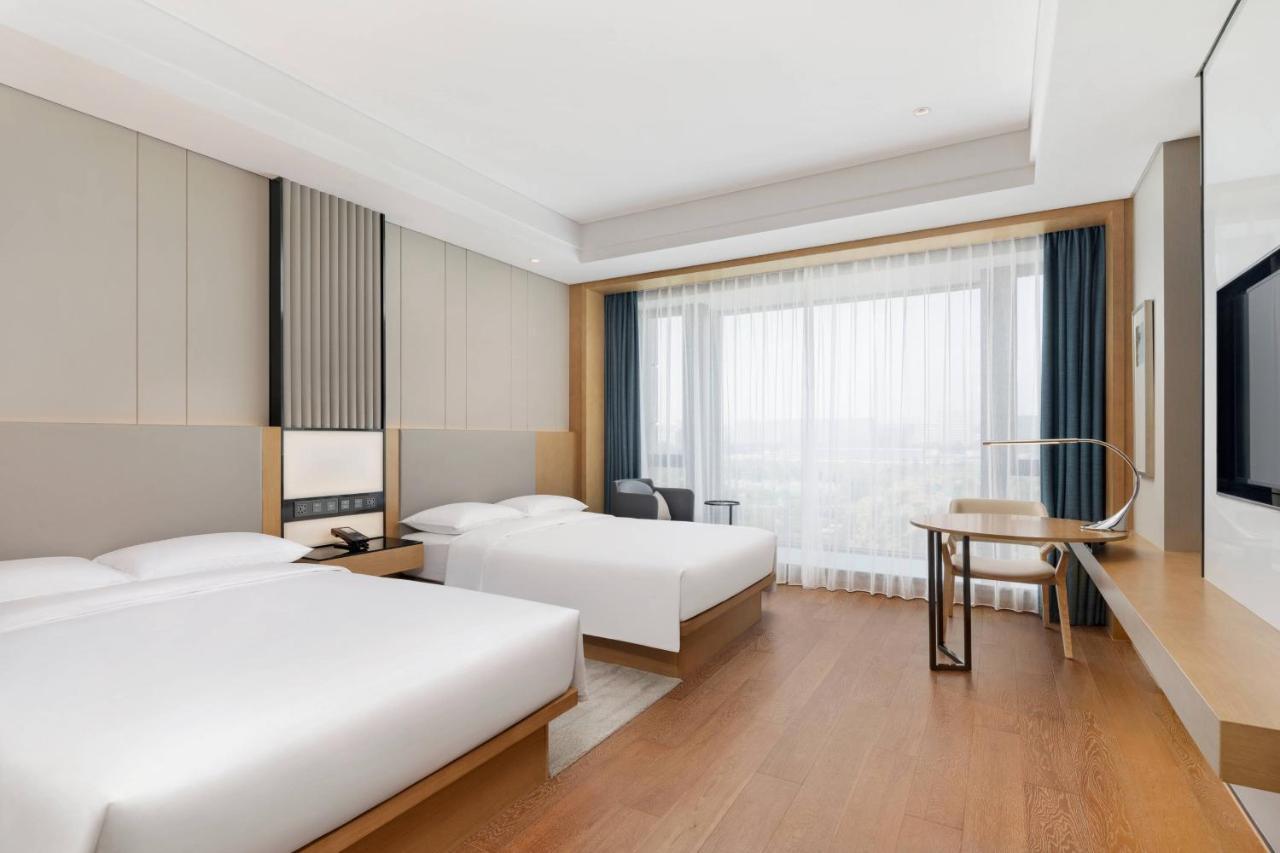 Courtyard By Marriott Hangzhou West Bagian luar foto