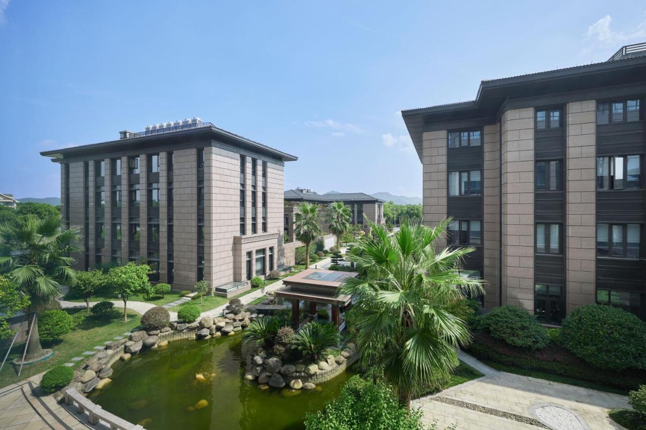 Courtyard By Marriott Hangzhou West Bagian luar foto